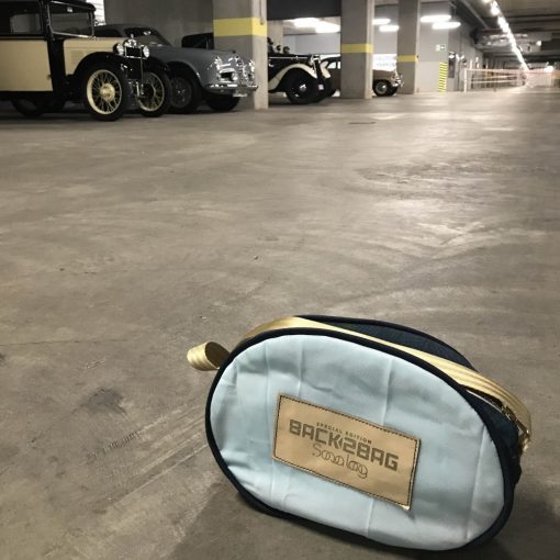 Ms. Glam kék válltáska