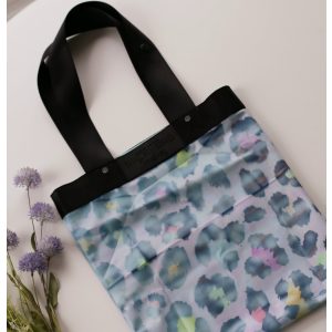 TrailAir handbag blue, spotted printed pattern