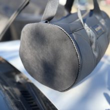 TyAir black leather and leatherette sport bag