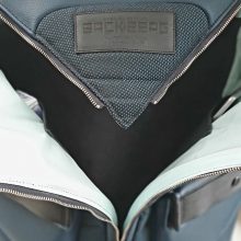 Bessenyey Zoltán WheelchAirbag hátizsák - kerekesszékre tervezett - EGYEDI TERVEZÉS ÉS GYÁRTÁS - CSAK RENDELÉSRE